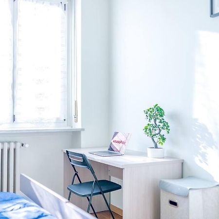 Navigli - Downtown - Duomo Spacious Two Bedroom Apartment - Close To Metro - Ac - Wi-Fi Milan Bagian luar foto